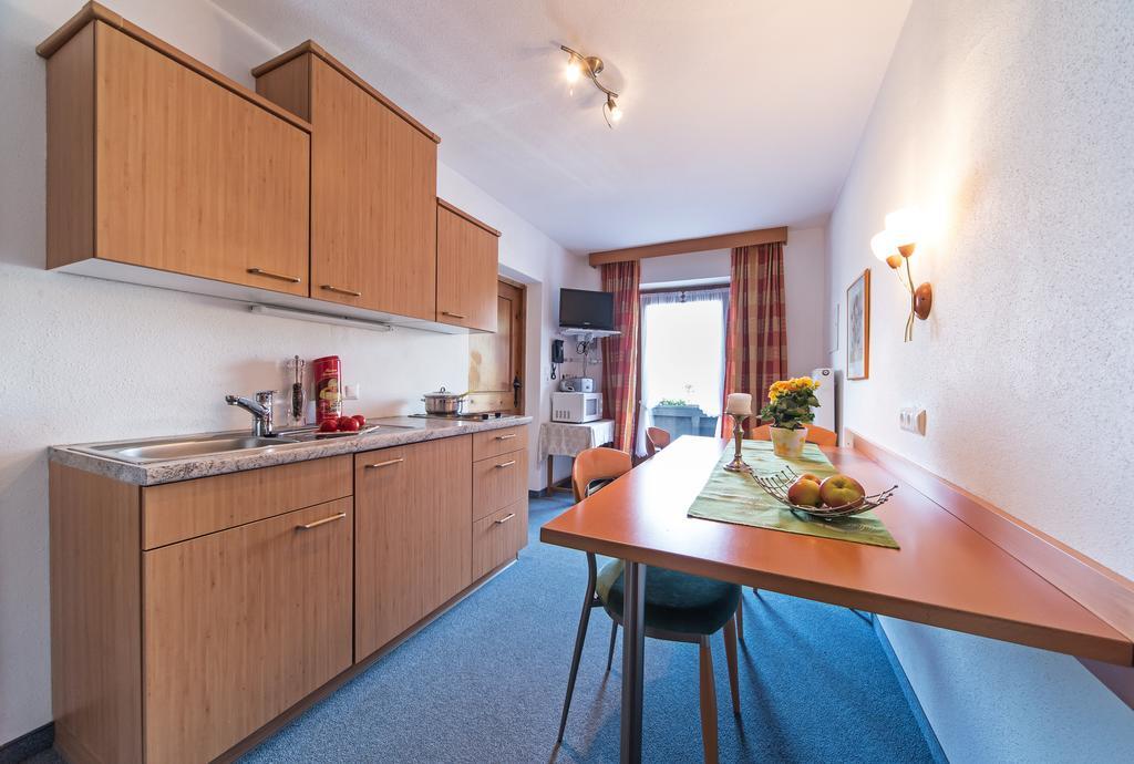 Ferienwohnungen Sumperer Pill Habitación foto